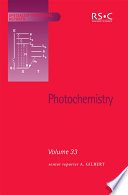 Photochemistry : Volume 33